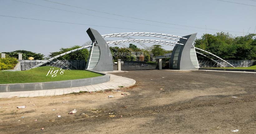 Radhe Emerald Park-cover-06